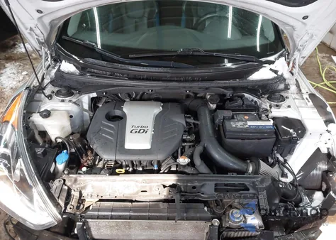 2013 Hyundai Veloster Turbo W/Blue from USA, damaged, VIN KMHTC6AE4DU108469